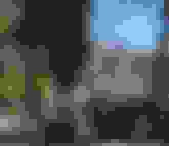 Personnes attablées à l&%2523039;extérieur%252C sur la terrasse du restaurant La Dame Jouanne