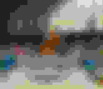 Cavalier sur son cheval sautant un obstacle pendant le Saut Hermès