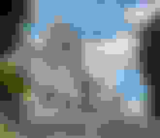 Auvers-sur-Oise church