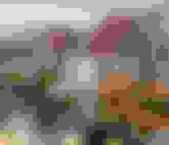 Allée de boutiques avec illuminations de Noël à La Vallée Village%252C Serris