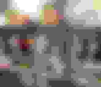 Rayon du magasin de jouets et de vêtements enfants; Pois Plume%252C Paris