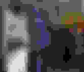 Quartier Montmartre%252C rue des Abbesses%252C boutique de mode The Kooples%252C Paris 2015.